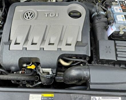 Черный Фольксваген Пассат, объемом двигателя 2 л и пробегом 200 тыс. км за 14590 $, фото 5 на Automoto.ua