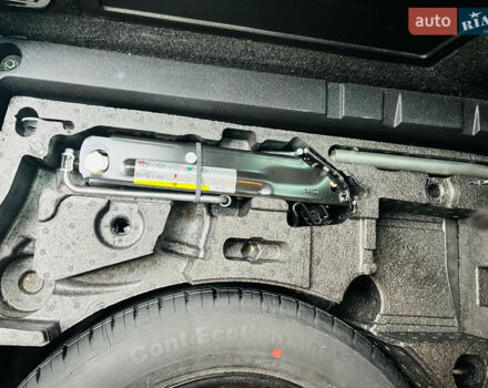 Чорний Фольксваген Пассат, об'ємом двигуна 2 л та пробігом 280 тис. км за 12700 $, фото 24 на Automoto.ua