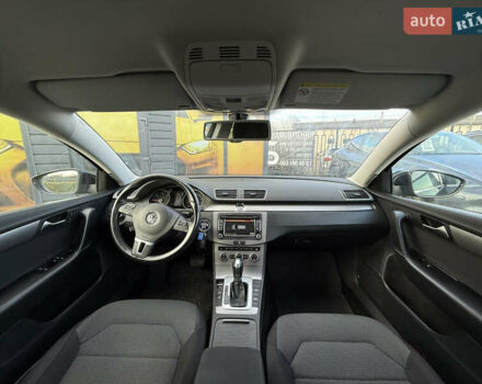 Черный Фольксваген Пассат, объемом двигателя 1.6 л и пробегом 230 тыс. км за 11500 $, фото 4 на Automoto.ua