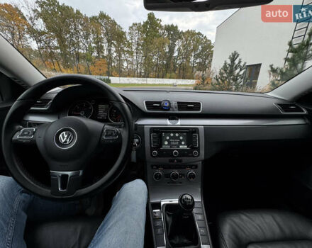 Чорний Фольксваген Пассат, об'ємом двигуна 2 л та пробігом 193 тис. км за 13500 $, фото 80 на Automoto.ua