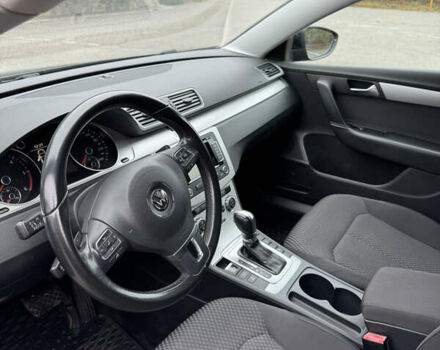 Черный Фольксваген Пассат, объемом двигателя 2 л и пробегом 202 тыс. км за 11800 $, фото 9 на Automoto.ua