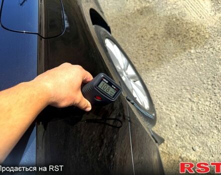 Черный Фольксваген Пассат, объемом двигателя 2 л и пробегом 323 тыс. км за 13600 $, фото 4 на Automoto.ua