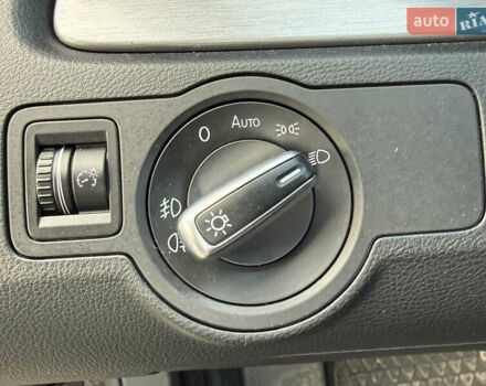 Черный Фольксваген Пассат, объемом двигателя 1.6 л и пробегом 230 тыс. км за 11500 $, фото 46 на Automoto.ua