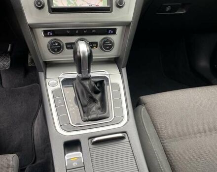 Черный Фольксваген Пассат, объемом двигателя 2 л и пробегом 270 тыс. км за 14600 $, фото 54 на Automoto.ua