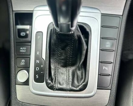 Чорний Фольксваген Пассат, об'ємом двигуна 1.97 л та пробігом 230 тис. км за 10700 $, фото 11 на Automoto.ua