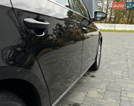 Чорний Фольксваген Пассат, об'ємом двигуна 2 л та пробігом 193 тис. км за 13500 $, фото 104 на Automoto.ua