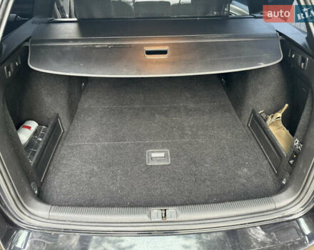 Черный Фольксваген Пассат, объемом двигателя 2 л и пробегом 235 тыс. км за 12300 $, фото 58 на Automoto.ua