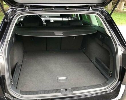 Черный Фольксваген Пассат, объемом двигателя 1.6 л и пробегом 235 тыс. км за 14800 $, фото 9 на Automoto.ua