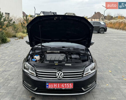 Чорний Фольксваген Пассат, об'ємом двигуна 2 л та пробігом 193 тис. км за 13500 $, фото 83 на Automoto.ua