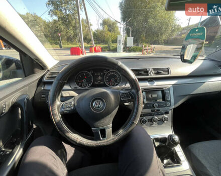 Черный Фольксваген Пассат, объемом двигателя 1.6 л и пробегом 236 тыс. км за 11700 $, фото 18 на Automoto.ua