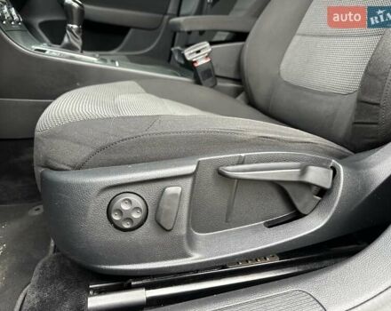 Чорний Фольксваген Пассат, об'ємом двигуна 1.97 л та пробігом 268 тис. км за 9999 $, фото 34 на Automoto.ua