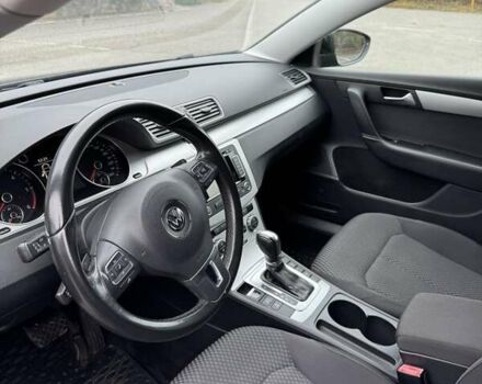 Чорний Фольксваген Пассат, об'ємом двигуна 2 л та пробігом 202 тис. км за 11800 $, фото 16 на Automoto.ua