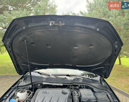 Черный Фольксваген Пассат, объемом двигателя 2 л и пробегом 235 тыс. км за 12300 $, фото 30 на Automoto.ua