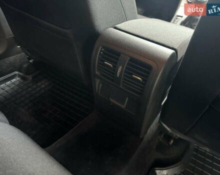 Черный Фольксваген Пассат, объемом двигателя 2 л и пробегом 235 тыс. км за 12300 $, фото 59 на Automoto.ua