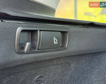 Чорний Фольксваген Пассат, об'ємом двигуна 1.6 л та пробігом 230 тис. км за 10999 $, фото 39 на Automoto.ua