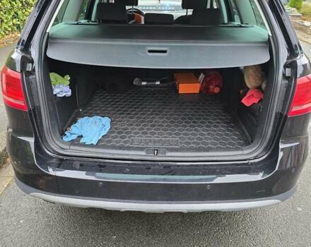 Черный Фольксваген Пассат, объемом двигателя 1.97 л и пробегом 200 тыс. км за 14567 $, фото 7 на Automoto.ua