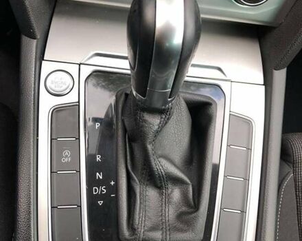 Черный Фольксваген Пассат, объемом двигателя 1.6 л и пробегом 235 тыс. км за 14800 $, фото 11 на Automoto.ua