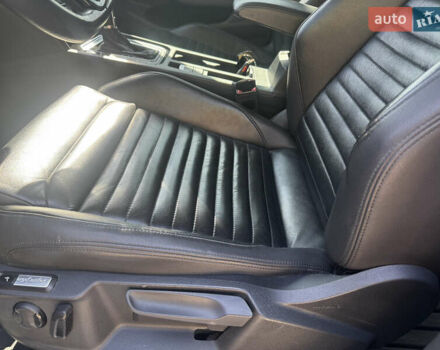 Чорний Фольксваген Пассат, об'ємом двигуна 1.97 л та пробігом 315 тис. км за 15600 $, фото 45 на Automoto.ua