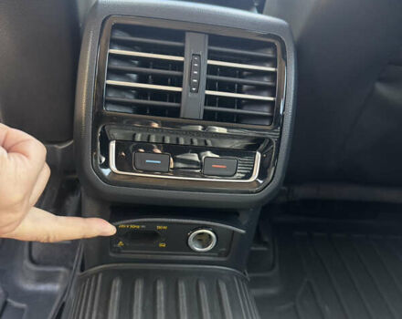 Чорний Фольксваген Пассат, об'ємом двигуна 1.97 л та пробігом 315 тис. км за 15600 $, фото 33 на Automoto.ua