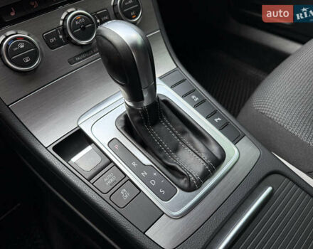 Чорний Фольксваген Пассат, об'ємом двигуна 2 л та пробігом 365 тис. км за 10999 $, фото 30 на Automoto.ua