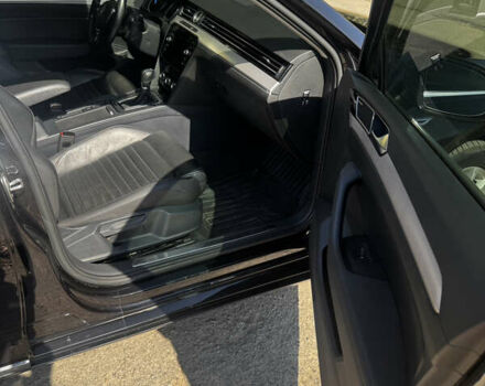 Чорний Фольксваген Пассат, об'ємом двигуна 1.97 л та пробігом 315 тис. км за 15600 $, фото 27 на Automoto.ua