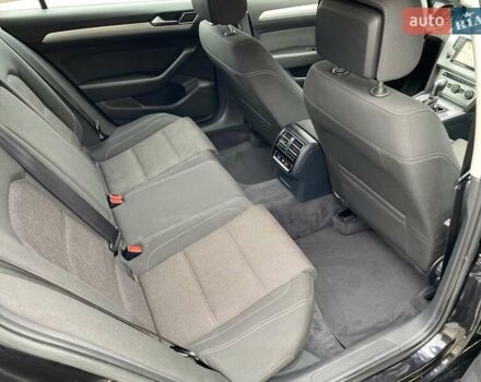 Черный Фольксваген Пассат, объемом двигателя 2 л и пробегом 270 тыс. км за 14600 $, фото 41 на Automoto.ua