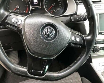 Черный Фольксваген Пассат, объемом двигателя 1.6 л и пробегом 235 тыс. км за 14800 $, фото 13 на Automoto.ua