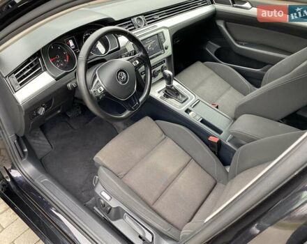 Черный Фольксваген Пассат, объемом двигателя 2 л и пробегом 270 тыс. км за 14600 $, фото 20 на Automoto.ua