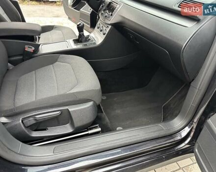 Чорний Фольксваген Пассат, об'ємом двигуна 1.97 л та пробігом 268 тис. км за 9999 $, фото 57 на Automoto.ua