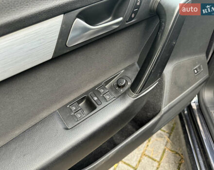 Черный Фольксваген Пассат, объемом двигателя 2 л и пробегом 235 тыс. км за 12300 $, фото 32 на Automoto.ua