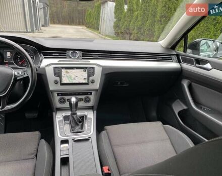 Черный Фольксваген Пассат, объемом двигателя 2 л и пробегом 270 тыс. км за 14600 $, фото 44 на Automoto.ua