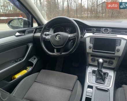 Чорний Фольксваген Пассат, об'ємом двигуна 2 л та пробігом 175 тис. км за 14950 $, фото 17 на Automoto.ua