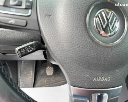 Черный Фольксваген Пассат, объемом двигателя 2 л и пробегом 226 тыс. км за 10490 $, фото 22 на Automoto.ua