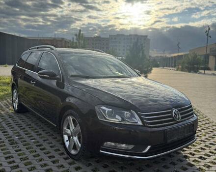 Черный Фольксваген Пассат, объемом двигателя 1.97 л и пробегом 278 тыс. км за 11400 $, фото 27 на Automoto.ua