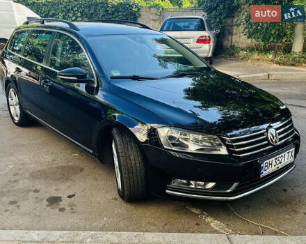 Чорний Фольксваген Пассат, об'ємом двигуна 2 л та пробігом 280 тис. км за 12700 $, фото 2 на Automoto.ua