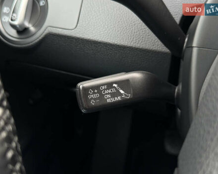 Чорний Фольксваген Пассат, об'ємом двигуна 2 л та пробігом 193 тис. км за 13500 $, фото 51 на Automoto.ua