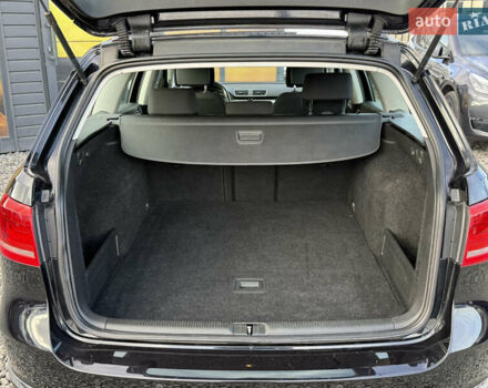 Черный Фольксваген Пассат, объемом двигателя 1.6 л и пробегом 230 тыс. км за 11500 $, фото 37 на Automoto.ua