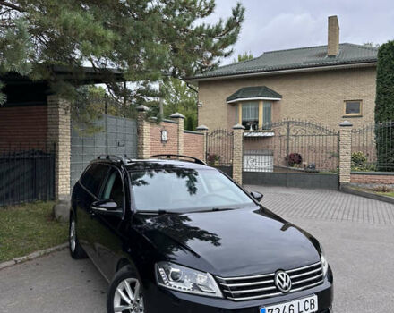 Чорний Фольксваген Пассат, об'ємом двигуна 2 л та пробігом 223 тис. км за 13990 $, фото 5 на Automoto.ua