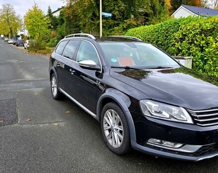 Черный Фольксваген Пассат, объемом двигателя 2 л и пробегом 200 тыс. км за 14590 $, фото 1 на Automoto.ua