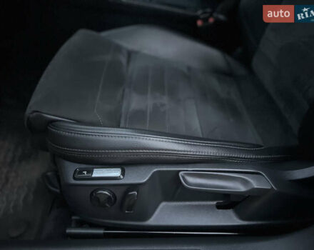 Черный Фольксваген Пассат, объемом двигателя 1.97 л и пробегом 185 тыс. км за 14499 $, фото 9 на Automoto.ua