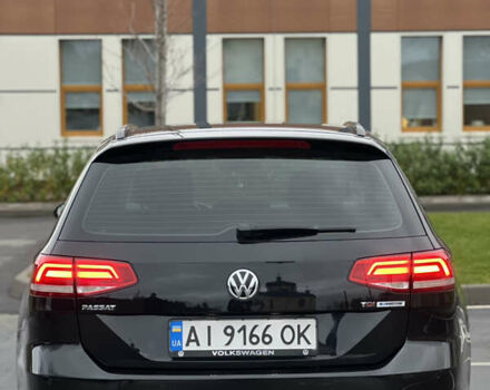 Черный Фольксваген Пассат, объемом двигателя 1.6 л и пробегом 325 тыс. км за 12600 $, фото 21 на Automoto.ua