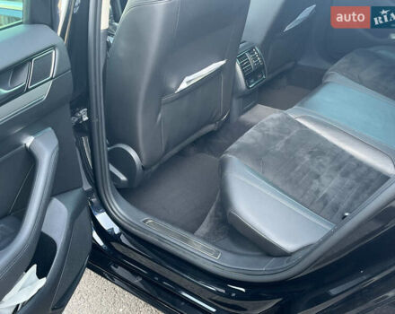 Черный Фольксваген Пассат, объемом двигателя 1.97 л и пробегом 287 тыс. км за 15500 $, фото 190 на Automoto.ua