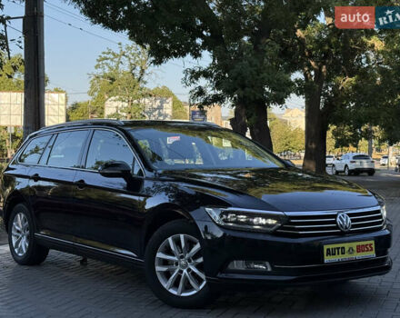 Черный Фольксваген Пассат, объемом двигателя 1.6 л и пробегом 217 тыс. км за 13999 $, фото 6 на Automoto.ua