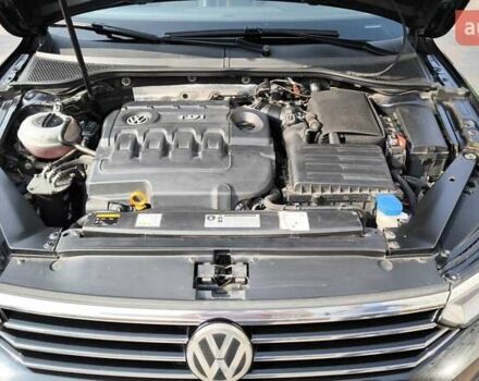 Черный Фольксваген Пассат, объемом двигателя 1.6 л и пробегом 292 тыс. км за 13100 $, фото 38 на Automoto.ua