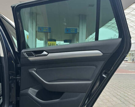 Черный Фольксваген Пассат, объемом двигателя 1.97 л и пробегом 261 тыс. км за 13999 $, фото 14 на Automoto.ua