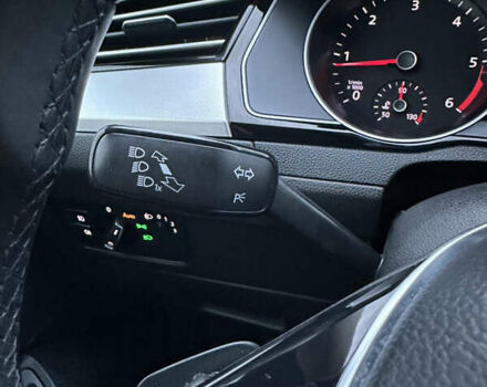 Фольксваген Пассат 2015 в Стрые на Automoto.ua Черный Фольксваген Пассат, объемом двигателя 1.6 л и пробегом 280 тыс. км за 11950 $, фото 44 на Automoto.ua
