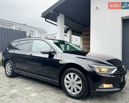 Черный Фольксваген Пассат, объемом двигателя 1.6 л и пробегом 256 тыс. км за 11900 $, фото 14 на Automoto.ua