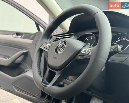 Черный Фольксваген Пассат, объемом двигателя 1.6 л и пробегом 256 тыс. км за 11900 $, фото 33 на Automoto.ua