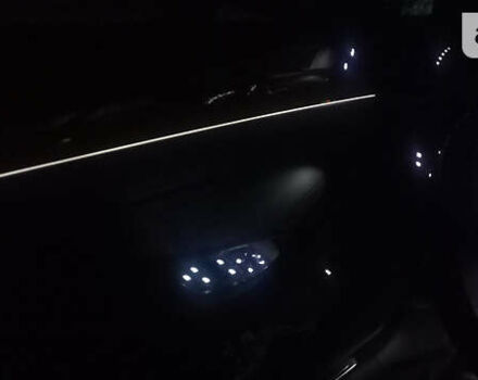 Черный Фольксваген Пассат, объемом двигателя 1.97 л и пробегом 202 тыс. км за 15000 $, фото 2 на Automoto.ua
