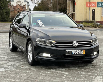 Чорний Фольксваген Пассат, об'ємом двигуна 1.6 л та пробігом 265 тис. км за 11350 $, фото 11 на Automoto.ua